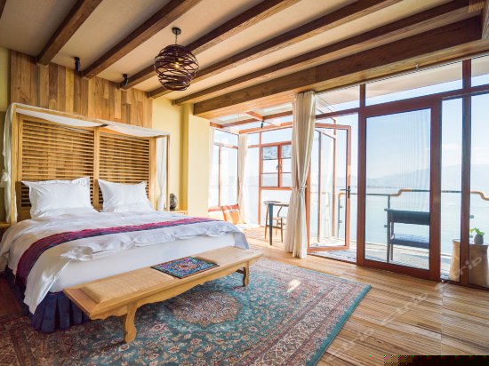 禅修阁全海景复式套房