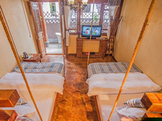 深蓝精品双床间