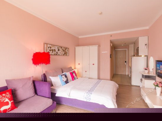 精品套间大床房