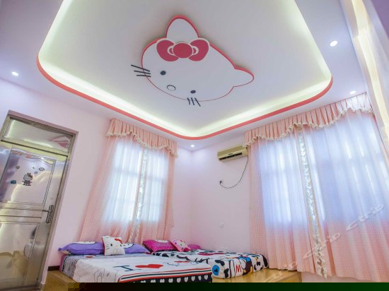 Hello kitty主题房