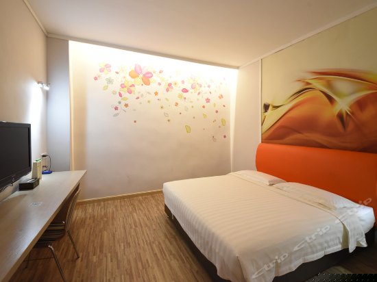 标准大床房(无窗)