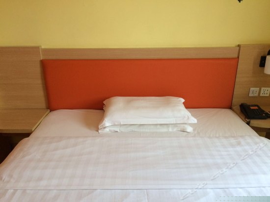 特价大床房（无窗）