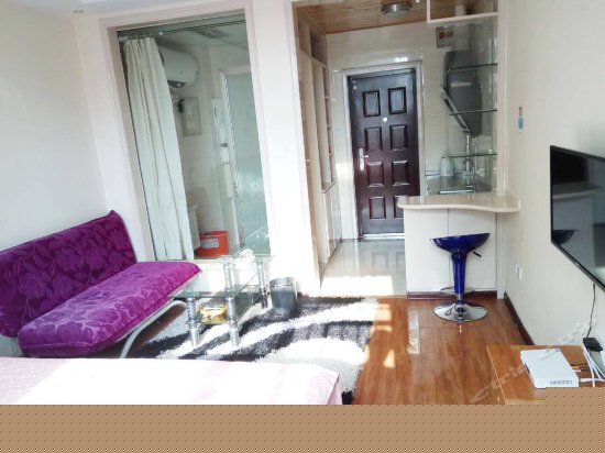 精品地毯大床房