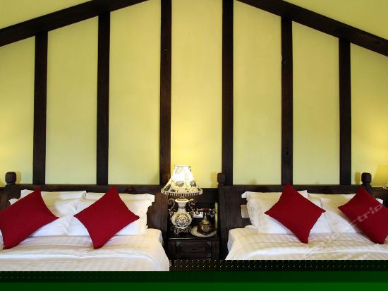 楼中楼海景四人房