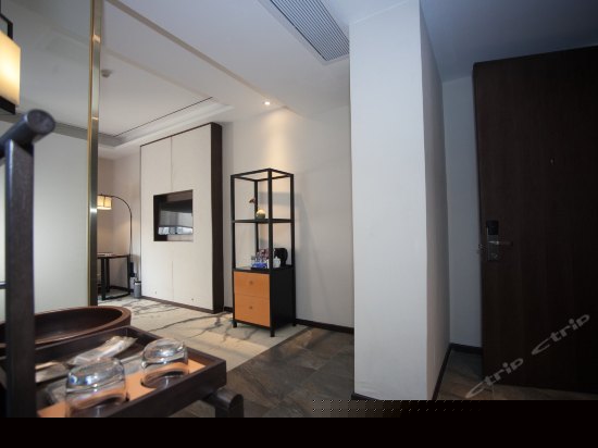 高级豪华双人间