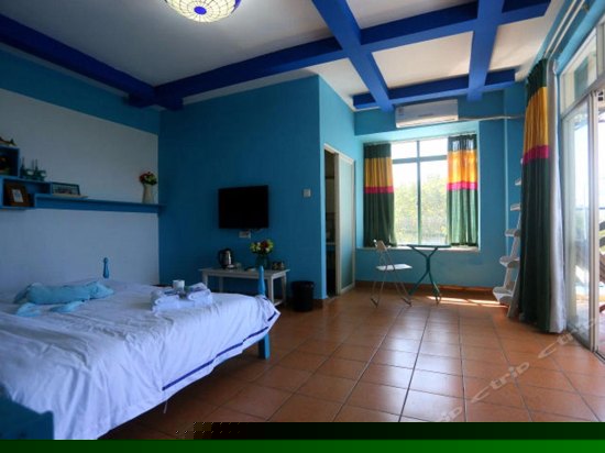 加蓝二号阳台房