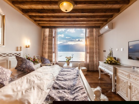 田园海景蜜月房