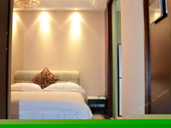 精选豪华双床房