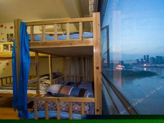 观江阳台独卫男生八人间(床位)