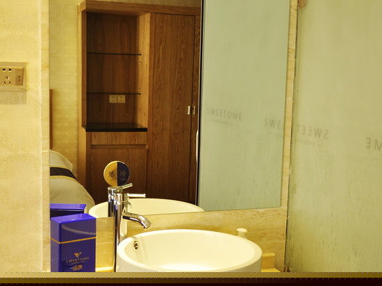 高级家庭双床休闲房