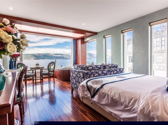 玫瑰绽放双海景豪华房