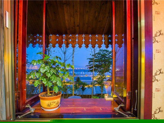 傣家风情望江双床房