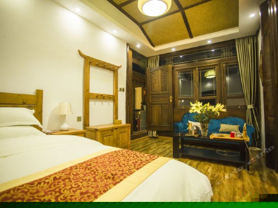 天雨流芳家庭套房