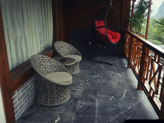 阳光庭院观景套房