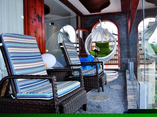 情缘相遇海景音乐大套房