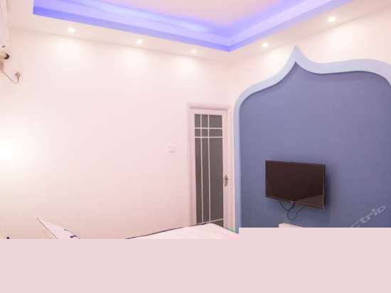 精装园景套房三室一厅