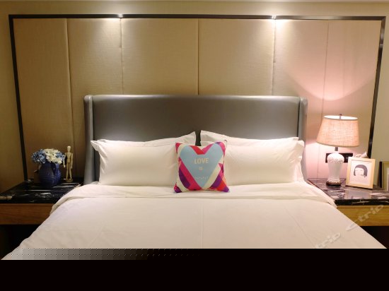 印象西湖豪华大床房