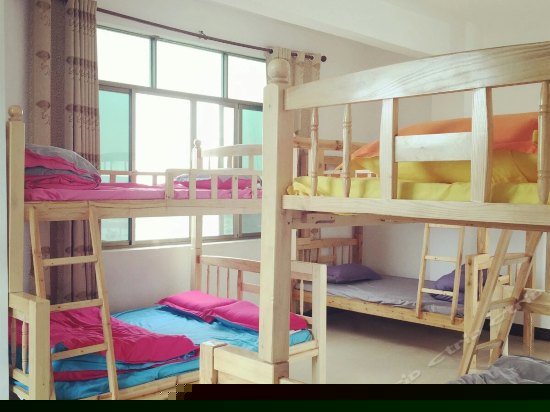 男女混合6人间（床位房）