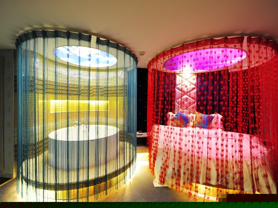 浪漫星空冲浪间