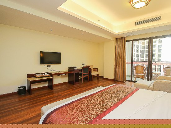 豪华江景大床房