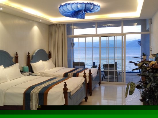 豪华海景阳台双床房306