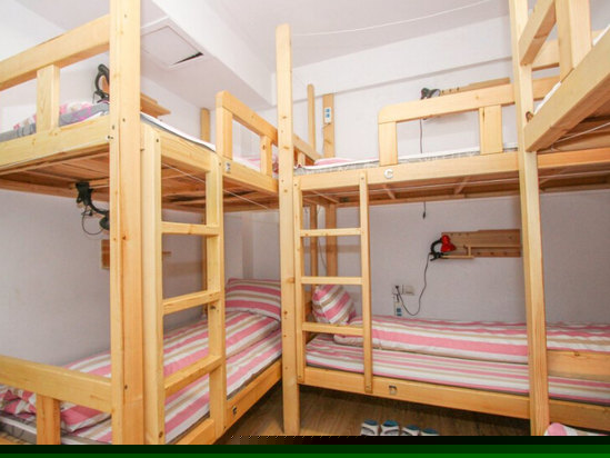 女生六人间(床位价)