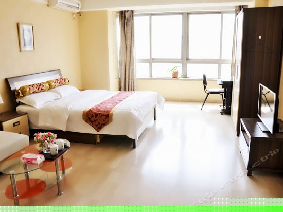 畅享舒适情侣房