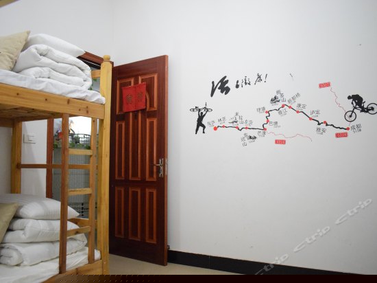 Gentlemen男生四人床位房