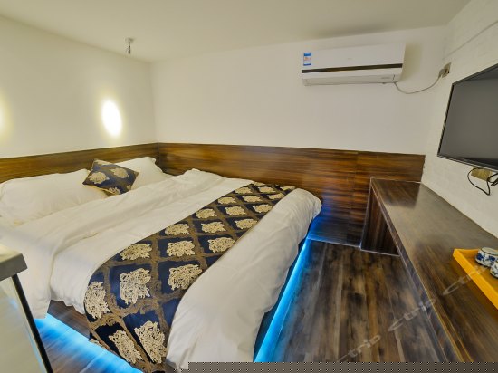 午后复式大床房