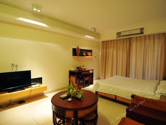 精选一房一厅园景大床房