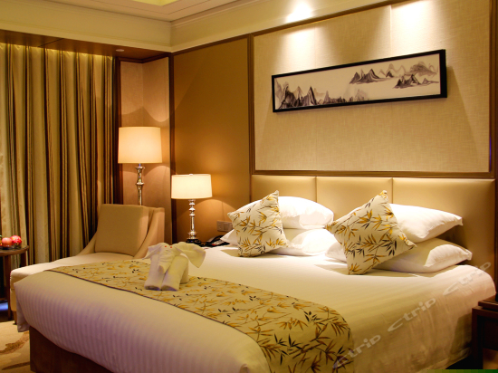 特色豪华市景大床房