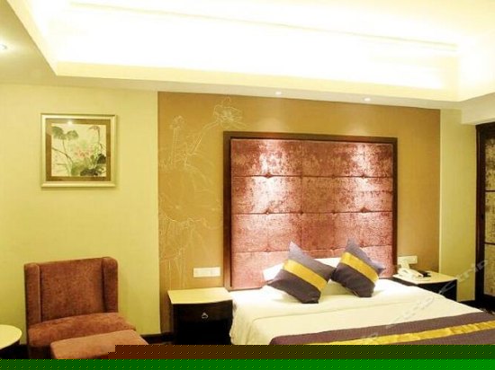 豪华大床特惠房