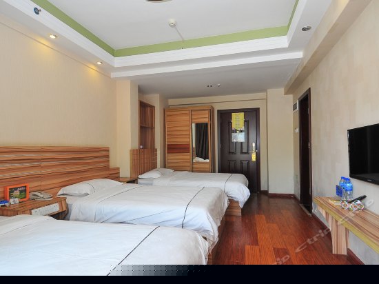 独立阳台观景三人间