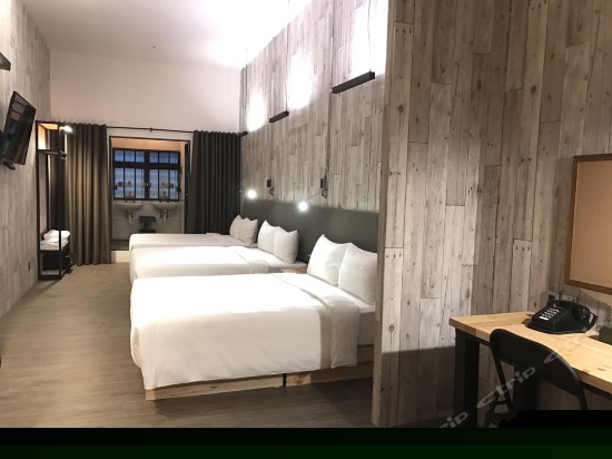 豪华六人房（无窗）