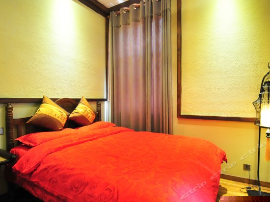 典雅独栋别墅套房