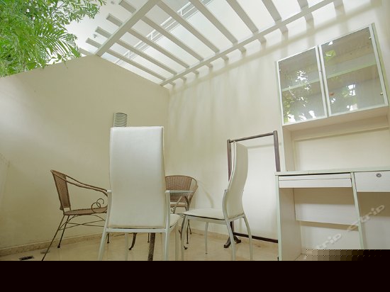 山海居 b大床房