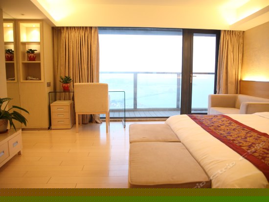 奢华海景大床房