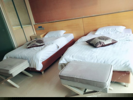 暖心市景标准间