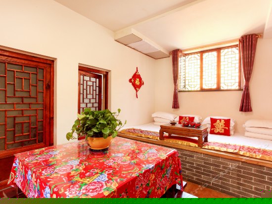 豪华明清土炕四人间