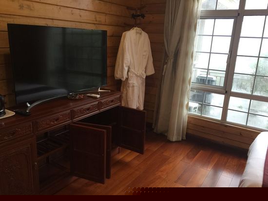 方圆轩三室一卫大套房