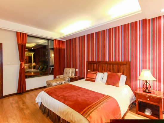 庭院海景大床房