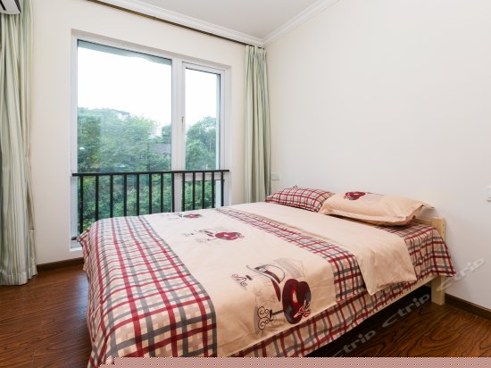 A3264瞰看江北嘴江景房欢聚一堂房