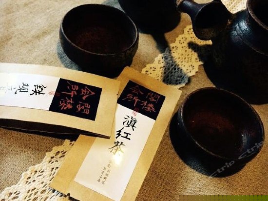 月思田园主题复式豪华套房