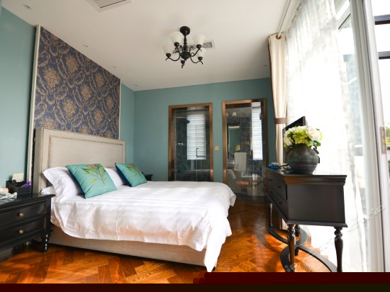 向日葵观景露台房