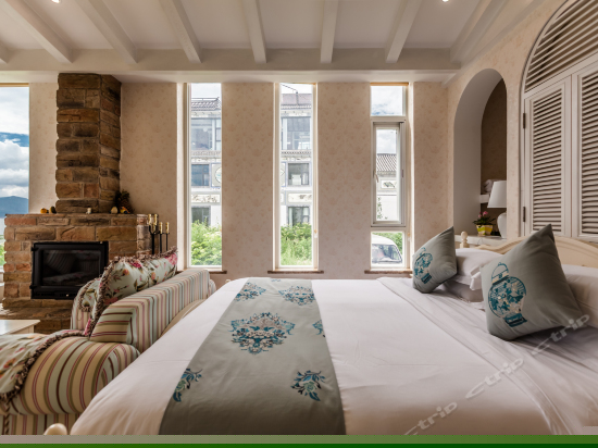 月亮河欧式花园洋房