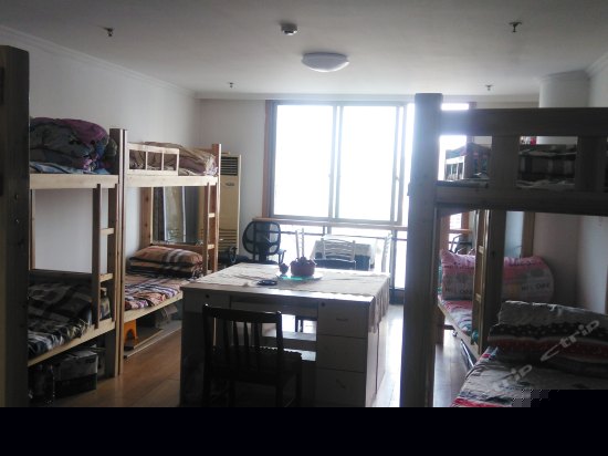 女生十人房（床位）