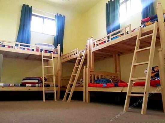 白子金兰闺蜜4人间（床位房）