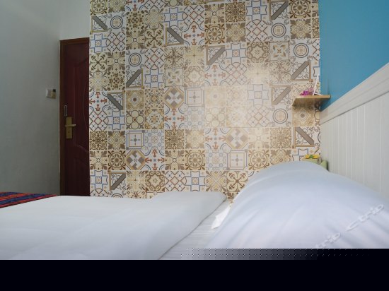 梦马人阳台海景大床房