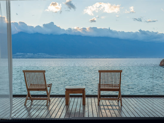 嘉年（海景大床房）