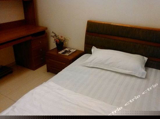 温馨舒适家庭套房（双卧）